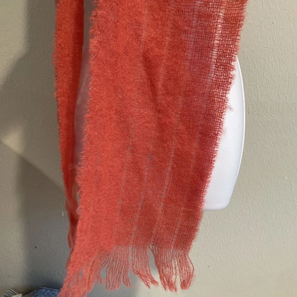 NWT AVOCA HANDWEAVERS Ireland Mohair Wool Tassle Fringe MUFFLER SCARF Coral 75x9